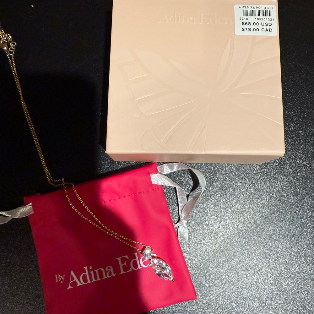 Anthropologie Necklace and Earring set (retail
$110) NEW W/TAGS